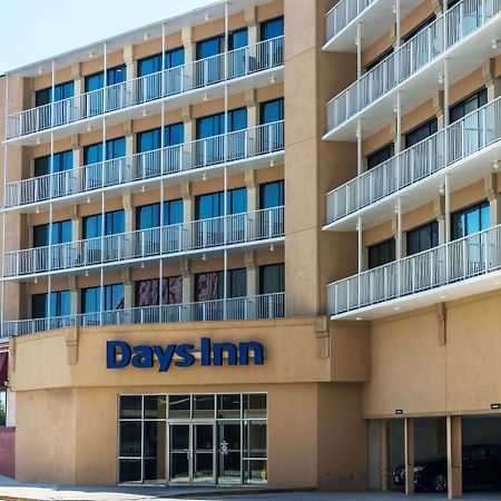 Days Inn By Wyndham Atlantic City Oceanfront-Boardwalk Экстерьер фото