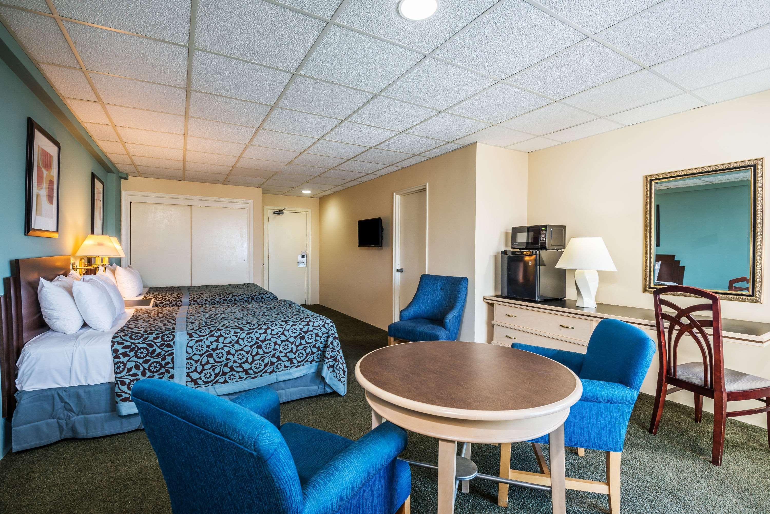 Days Inn By Wyndham Atlantic City Oceanfront-Boardwalk Экстерьер фото